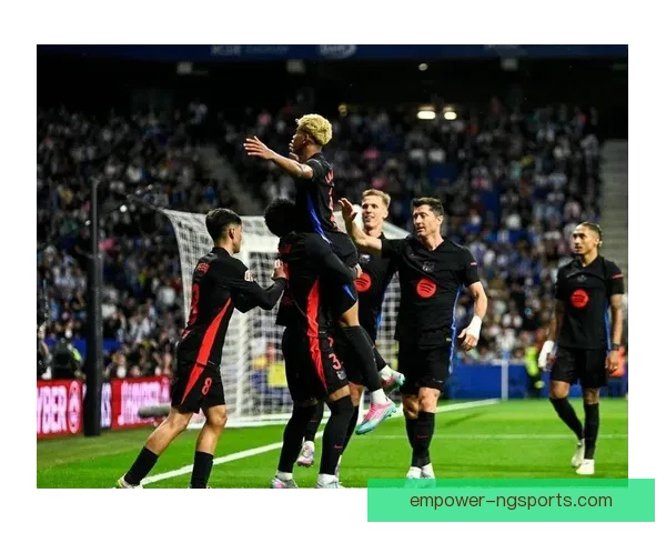 西班牙足球甲级联赛风云变幻下的豪门竞争与新星崛起观察全景解读