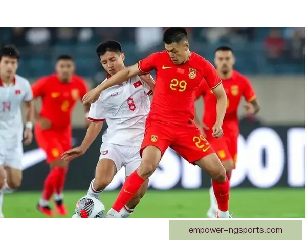 中国足球队备战亚洲杯 目标冲击四强 全力以赴备战关键赛事 中国足球队备战亚洲杯 目标冲击四强 全力以赴备战关键赛事