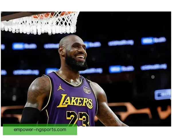 詹姆斯关键时刻带队逆转湖人迎来连胜新纪录